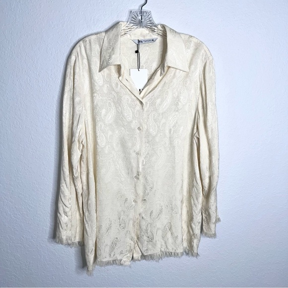 Zara Top Women Medium Shirt Cream Jacquard Paisley Satin Textured Button Up B20 - Picture 1 of 9